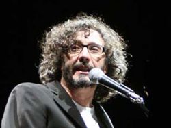 Fito Páez se quedó sin voz en pleno concierto en México