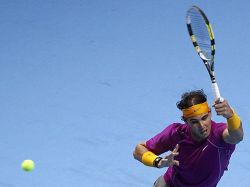 Nadal da vuelta el partido y derrota a Roddick en Londres