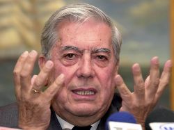 Vargas Llosa bromea con nueva candidatura a presidente