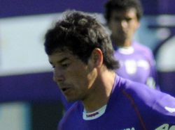 Defensor estudia separar a Rodrigo Mora del plantel