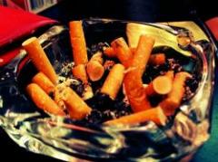 Fumar aumenta posibilidades de padecer cáncer de mama