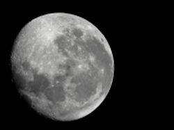 La importancia de la Luna en la vida humana La importancia de la Luna en la vida humana