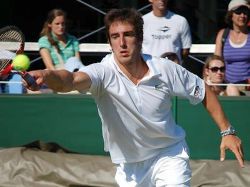 Brasil Open 2011: Cuevas perdió ante su "sombra negra"