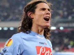 Afirman que Cavani "está lejos" del nivel de Ibrahimovic