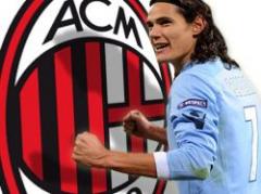 El líder Milan vapuleó al Napoli de Cavani