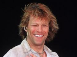 Bon Jovi cree que Steve Jobs terminó con industria del disco