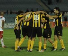 Resultado mentiroso: Peñarol 4, El Tanque Sisley 2