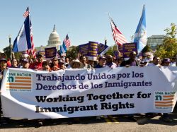 Hispanos son el 15% de la fuerza laboral de EEUU