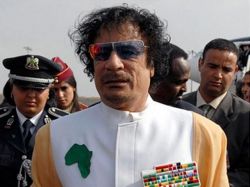 Kadhafi envió carta a Obama para que pare bombardeos