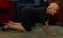 A Helen Mirren no le gustó ponerse "en cuatro patas"