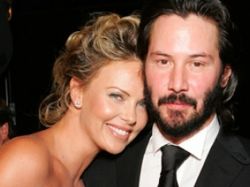Keanu Reeves y Charlize Theron, algo más que amigos Keanu Reeves y Charlize Theron, algo más que amigos