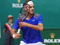 Federer afuera de Montecarlo