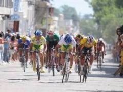 Vuelta Ciclista: argentino Darío Díaz ganó la novena etapa