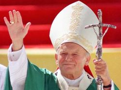 Alí Agca quiere visitar la tumba de Juan Pablo II