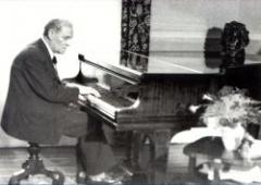 Cumpleaños de Eduardo Fabini