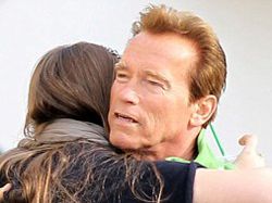 Arnold admitió que tuvo un hijo fuera del matrimonio