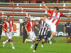 Gran victoria de River Plate en clásico caliente