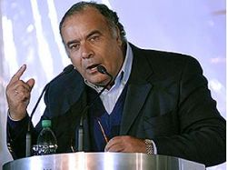 Gobierno respalda a su ministro de Turismo