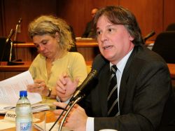 Lorenzo anunció que no habrá aumento del gasto