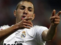 Benzema envuelto en caso de abuso sexual a una menor