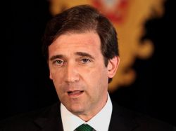 Gobierno portugués se achica