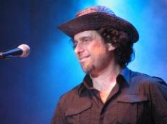 Calamaro realizará una gira por EEUU por primera vez