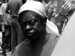 Denuncian una "constante" discriminación racial