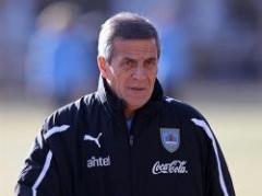 Tabárez: "Perú no tiene mucha contundencia en el ataque"