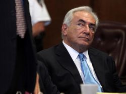 Franceses prefiere que Strauss-Kahn no sea candidato