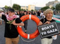 Regresan a España activistas de "Rumbo a Gaza"