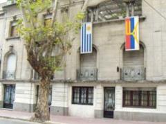 El FA postergó su plenario por crisis de unidad