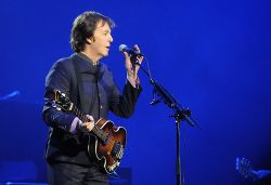 Venden entradas para McCartney a casi 10.000 dólares