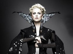 Primera imagen de Charlize Theron como la Reina Malvada