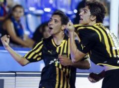 Peñarol ganó y se viene con una Copa de España