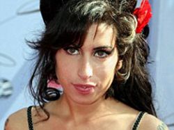 Editarán dueto entre Amy Winehouse y Tony Bennett