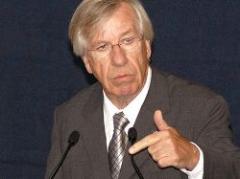 Astori destacó "clima de inversión" en Uruguay