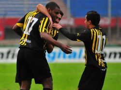 Peñarol goleó y se afirma entre los líderes del campeonato