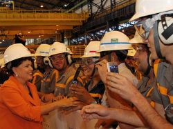 Rousseff populariza el libro