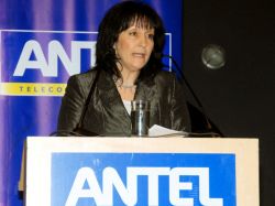 Antel comenzará  a instalar fibra óptica en hogares