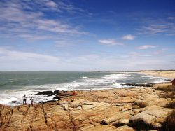 Demolieron 25 casas en Punta del Diablo este martes