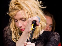 Courtney Love relatará su vida en autobriografía