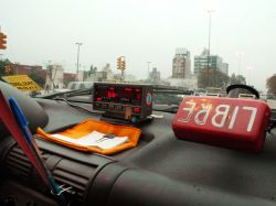 Taxistas pidieron al Gobierno aumento de tarifas