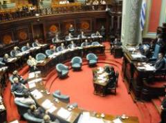 Proyecto de imprescriptibilidad al Senado