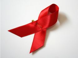 SIDA: se desconoce vía de transmisión en 43% de casos