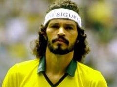 Murió el exfutbolista Sócrates