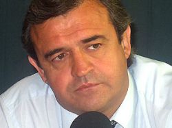 Oposición critica postura oficialista en cumbre regional