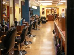 Brasil: investigan a banda que roba cabello de peluquerías