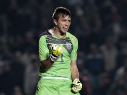 Muslera elegido como sexto mejor golero del mundo