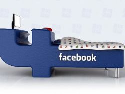 Diseñan una cama para los adictos a Facebook