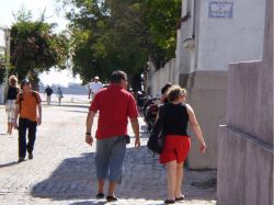 Tendencia al alza en ingreso de turistas al país